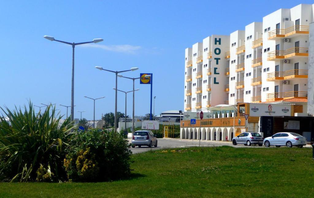 Hotel Tamargueira フィゲイラ・ダ・フォズ エクステリア 写真